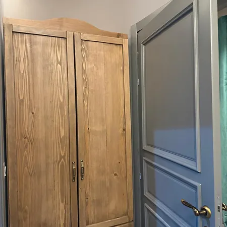Hotel Old Town Nest